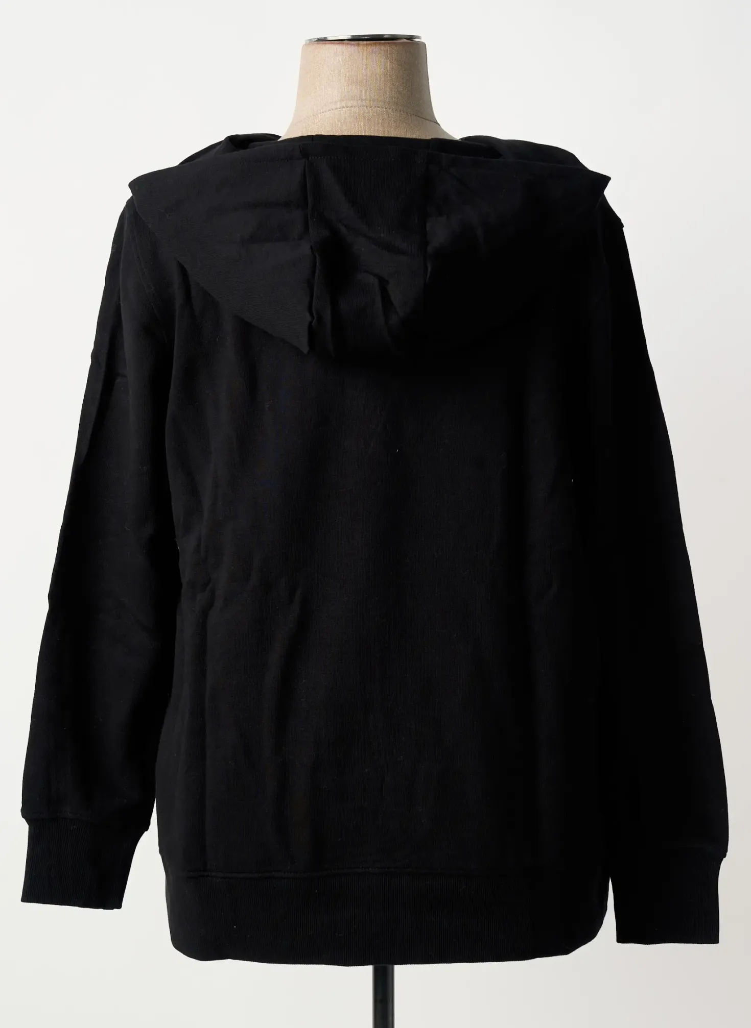 Sweat-shirt Sheego Noir Manches Longues
