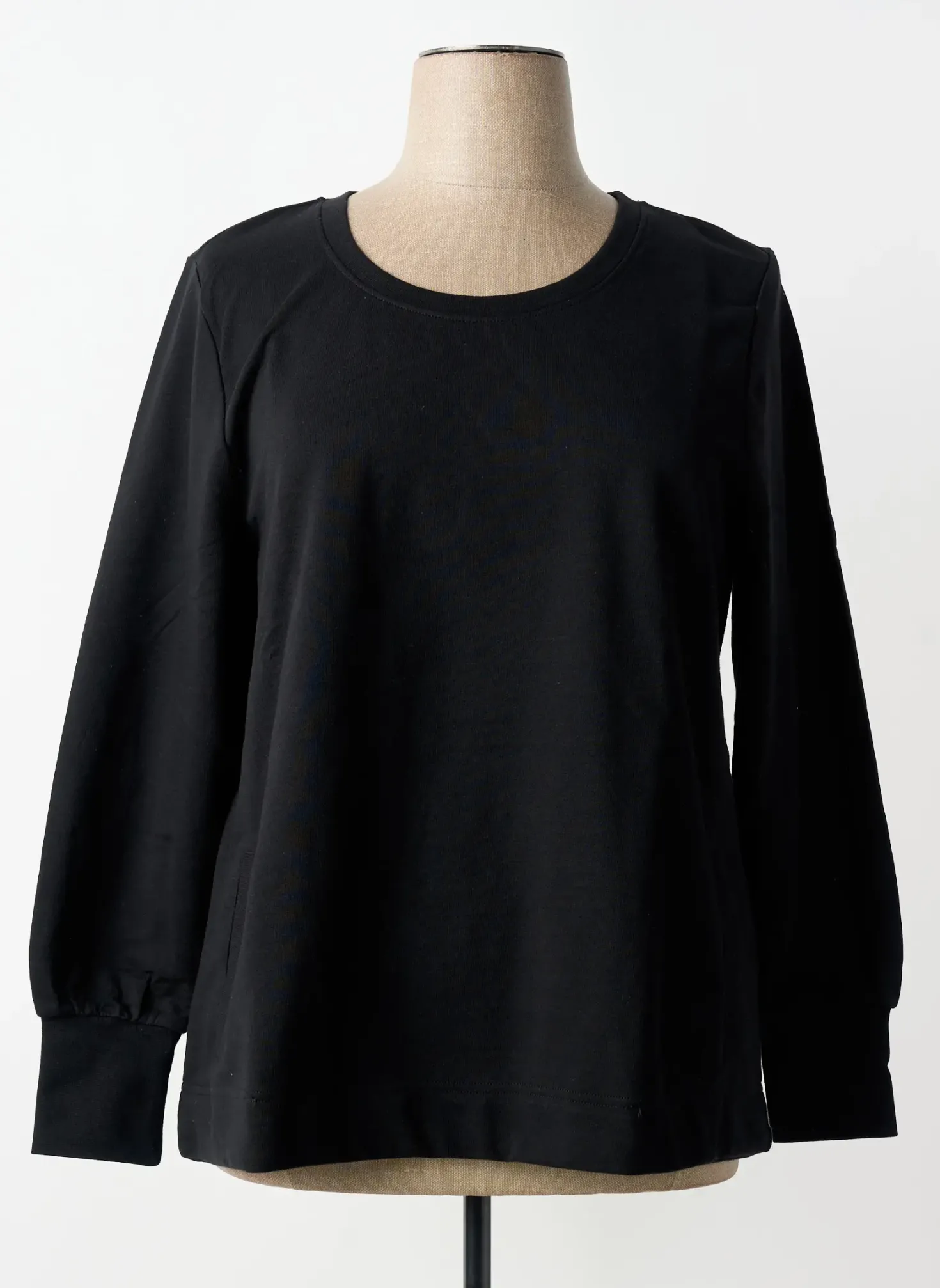 Sweat-shirt Sheego Noir Manches Longues