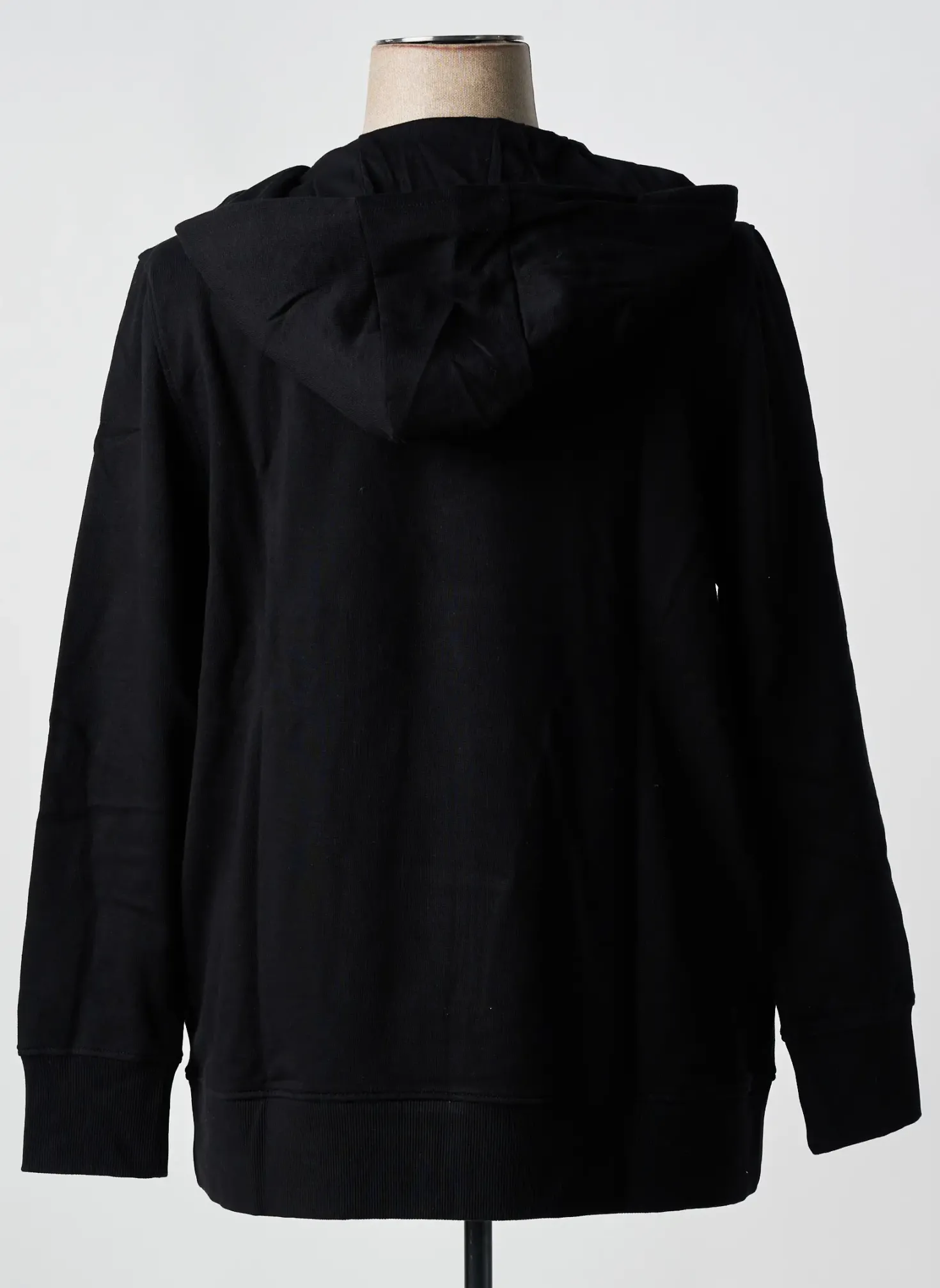 Sweat-shirt Sheego Noir Manches Longues