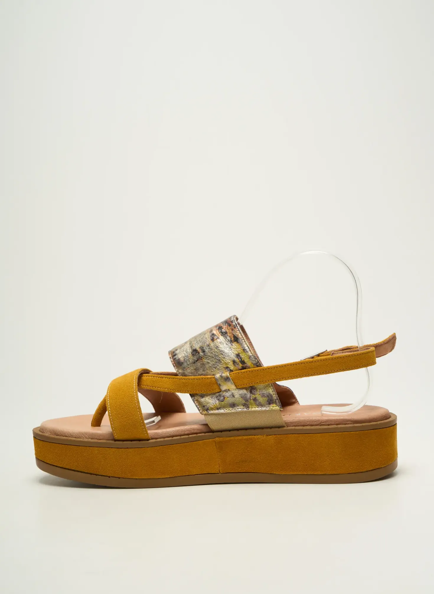 Tongs Regard Jaune Talon De 4 À 6cm