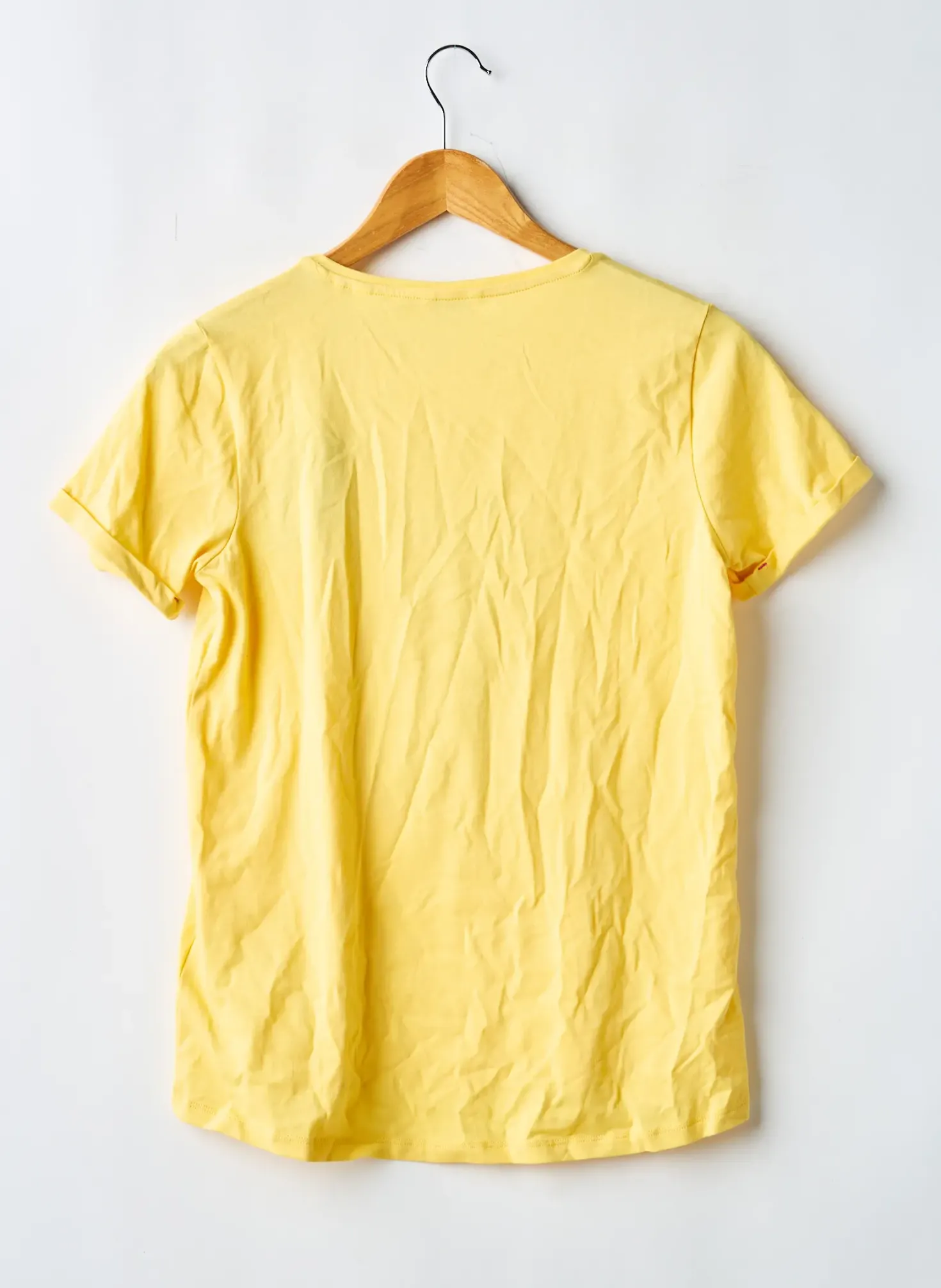 T-shirt Guess Jaune