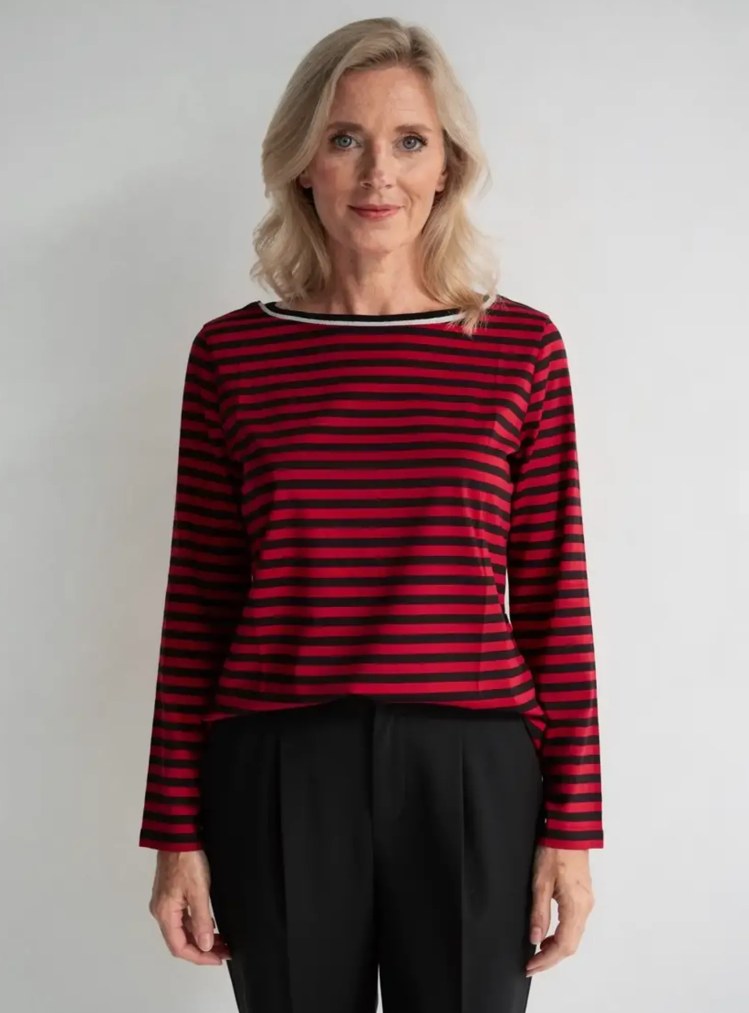 T-shirt Sheego Rouge Manches Longues